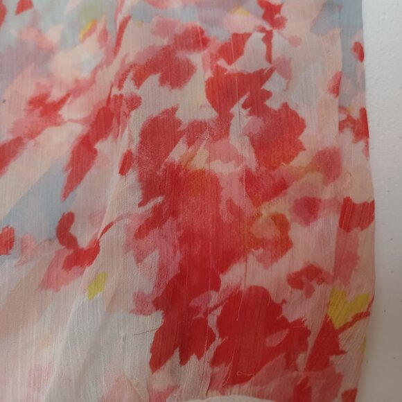 Women's Sheer V-Neck Lightweight Long Sleeve Tunic - Picture 8 of 8